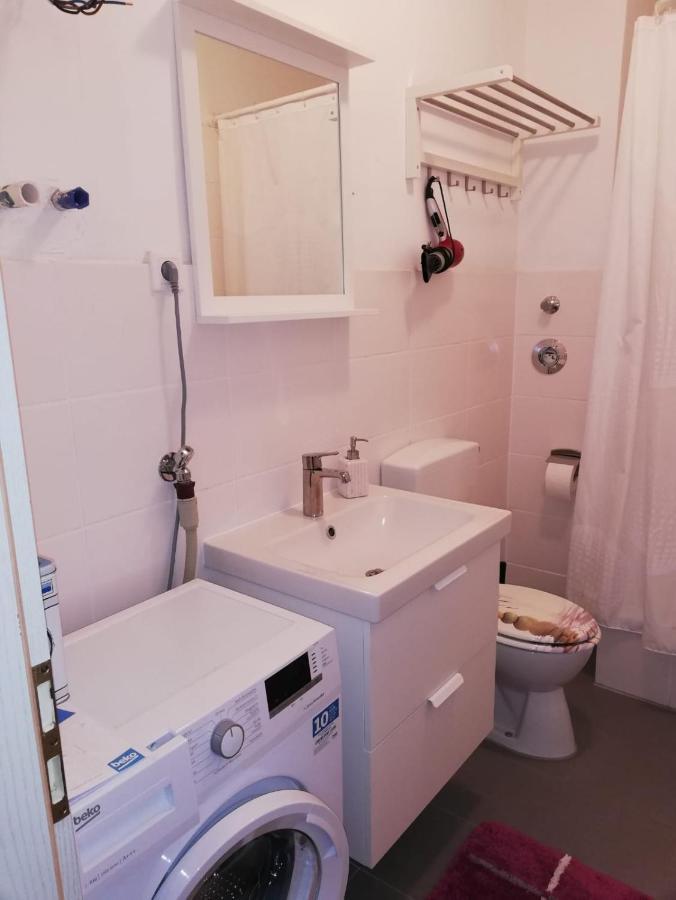 Ferienwohnung - Apartment Mit Balkon In Halle-Saale, Trotha Halle  المظهر الخارجي الصورة